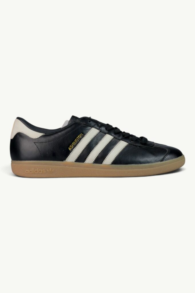 Adidas Originals City Series Ashington 'Sir Bobby Charlton' In Black BZ0578