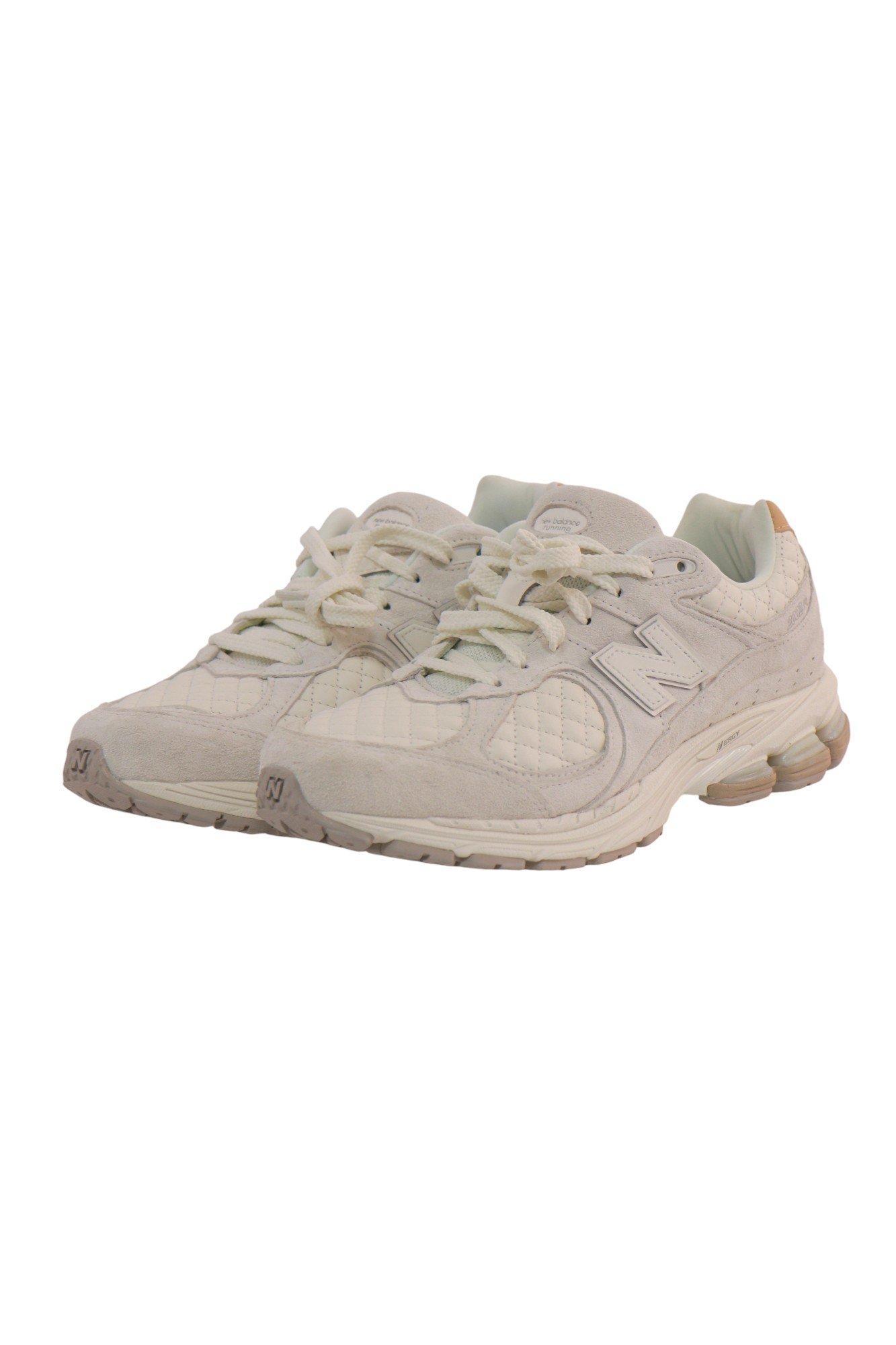 new-balance-2002r-refined-future-white-m2002rpd-2 New Balance 2002R Refined Future White M2002RPD