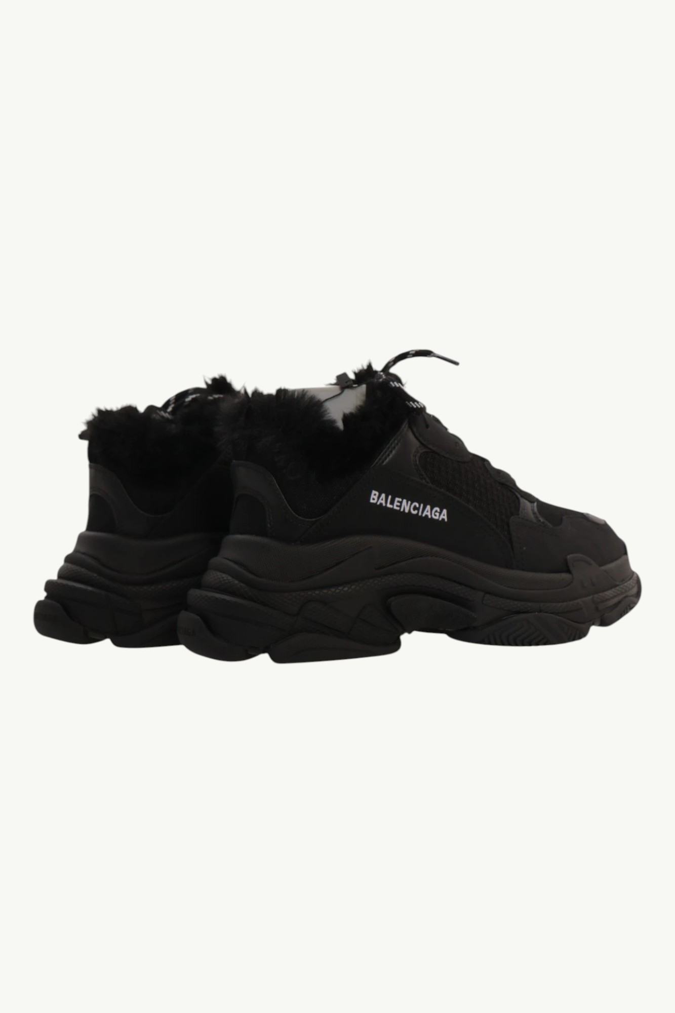 Кросівки Balenciaga Triple S Sneaker Black - Оригінал в Україні