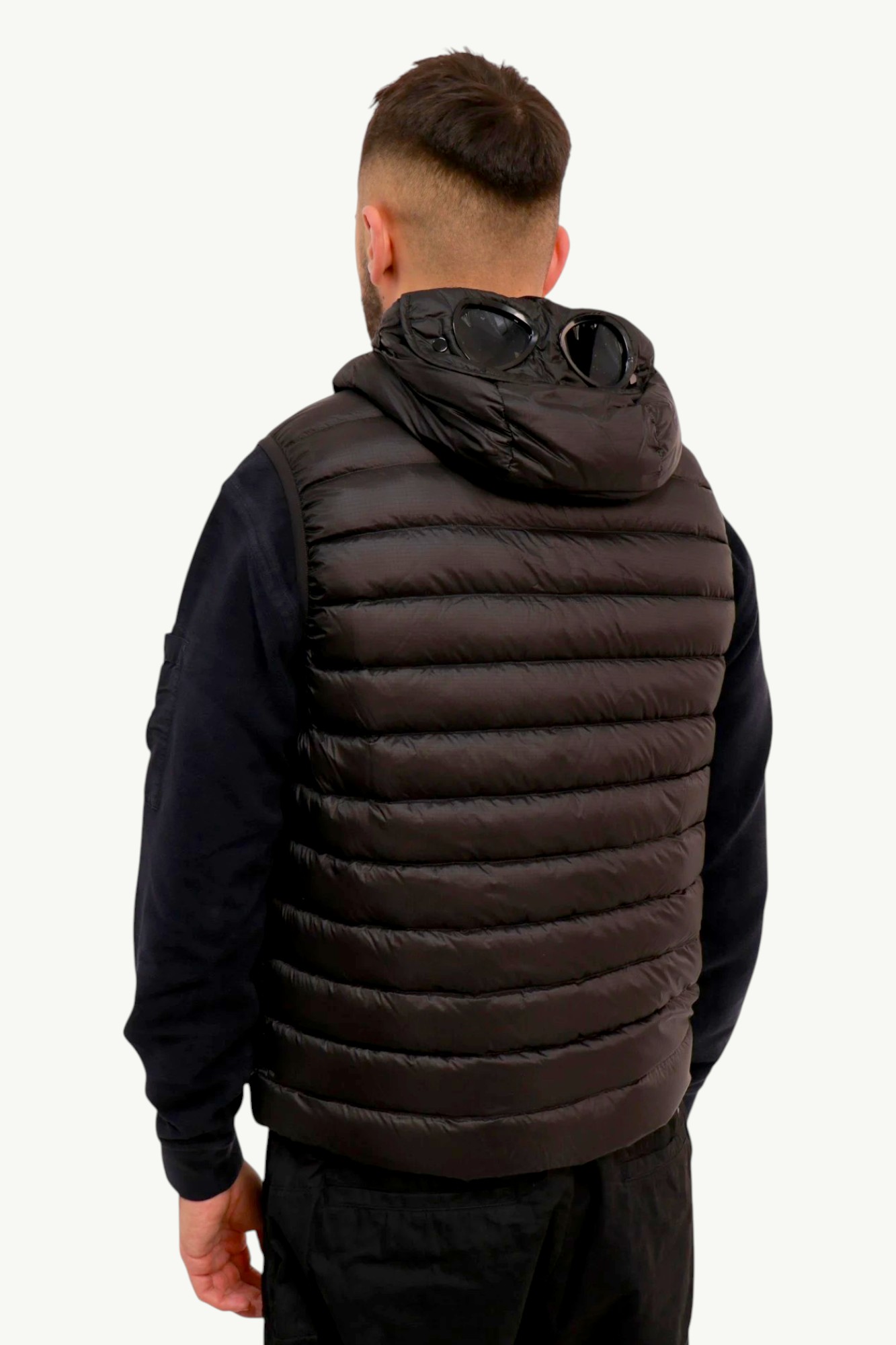 cp-company-dd-shell-goggle-down-gilet-black-19cmve032a110416a-999-5 C.P. Company D.D. Shell Goggle Down Gilet Black 19CMVE032A-110416A-999