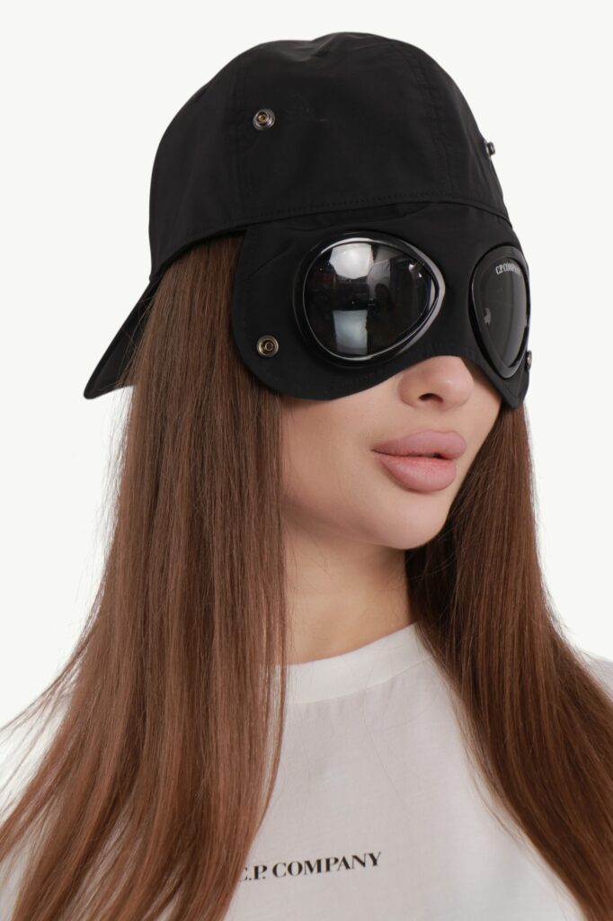 Кепка C.P. Company Chrome-R Goggle Cap Black - з лінзами - 221B Store