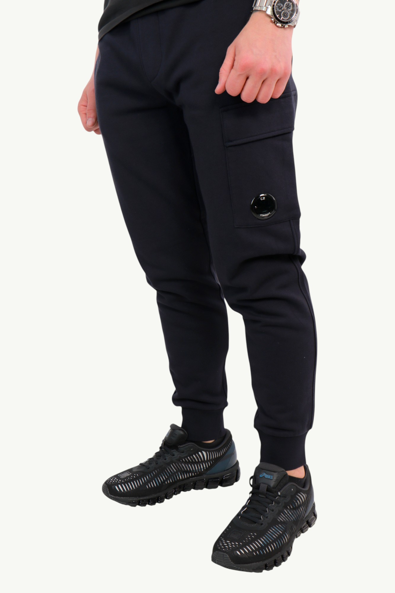 cp-company-diagonal-raised-fleece-cargo-lens-sweatpants-total-eclipse-blue-rccmsp717a005086w888-1 C.P. Company Diagonal Raised Fleece Cargo Lens Sweatpants Total Eclipse – Blue RCCMSP717A-005086W-888