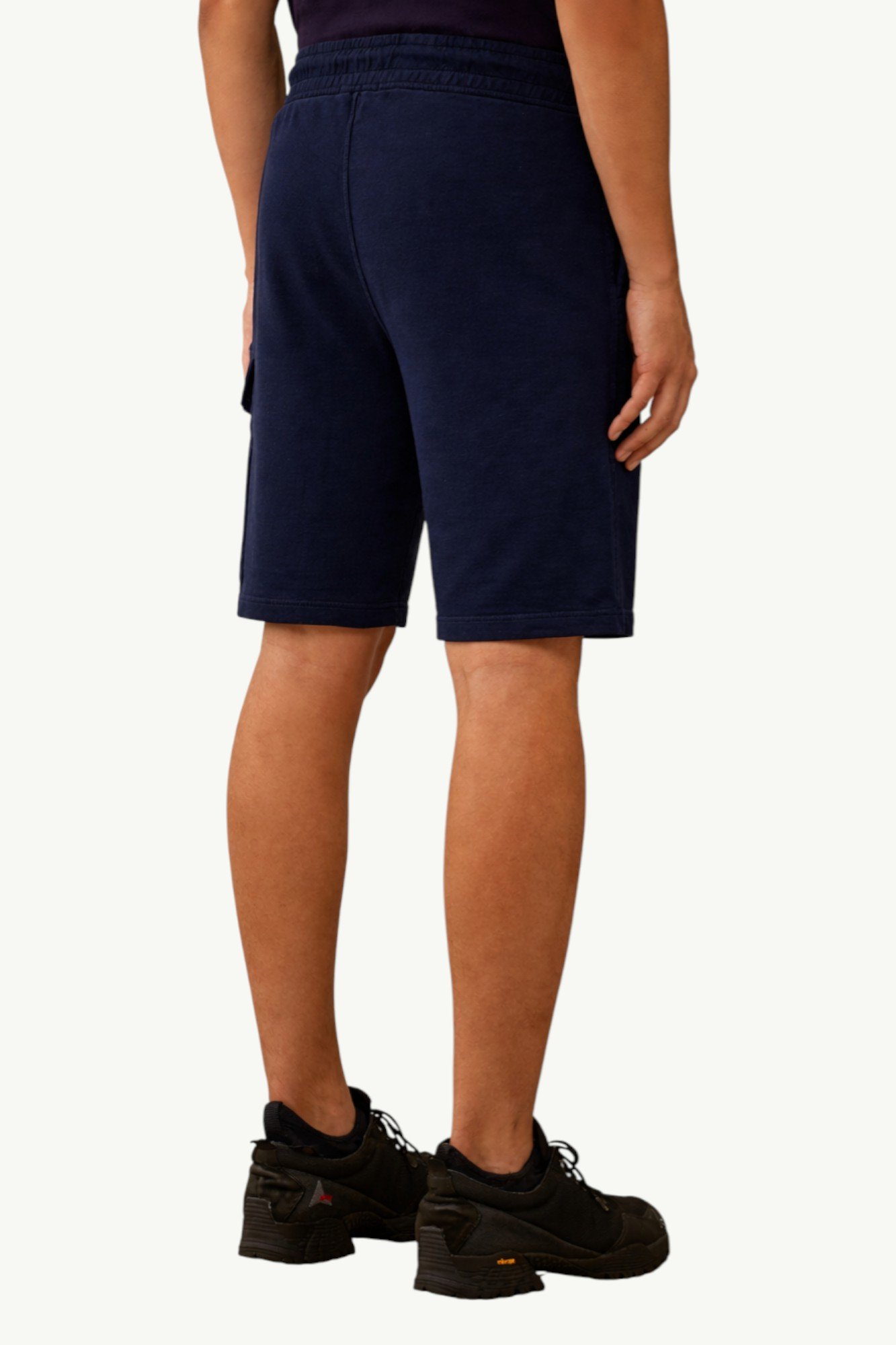 cp-company-light-fleece-cargo-lens-sweatshorts-total-eclipse-blue-rccmsb704a002246g888-2 C.P. Company Light Fleece Cargo Lens Sweatshorts Total Eclipse – Blue RCCMSB704A-002246G-888