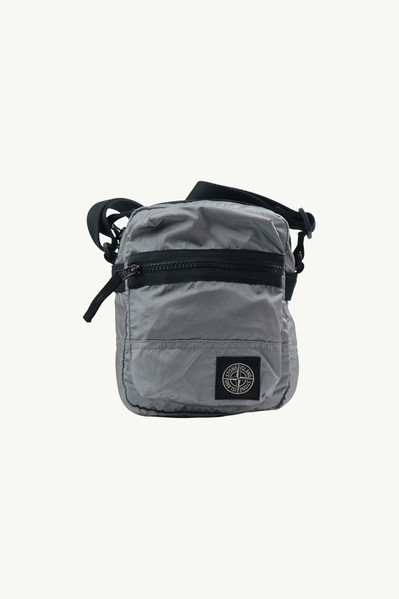 stone-island-coated-nylon-metal-in-econyl-pearl-grey-l1s159200015s0251v0061-1 Stone Island Coated Nylon Metal In Econyl® Pearl Grey L1S159200015S0251-V0061