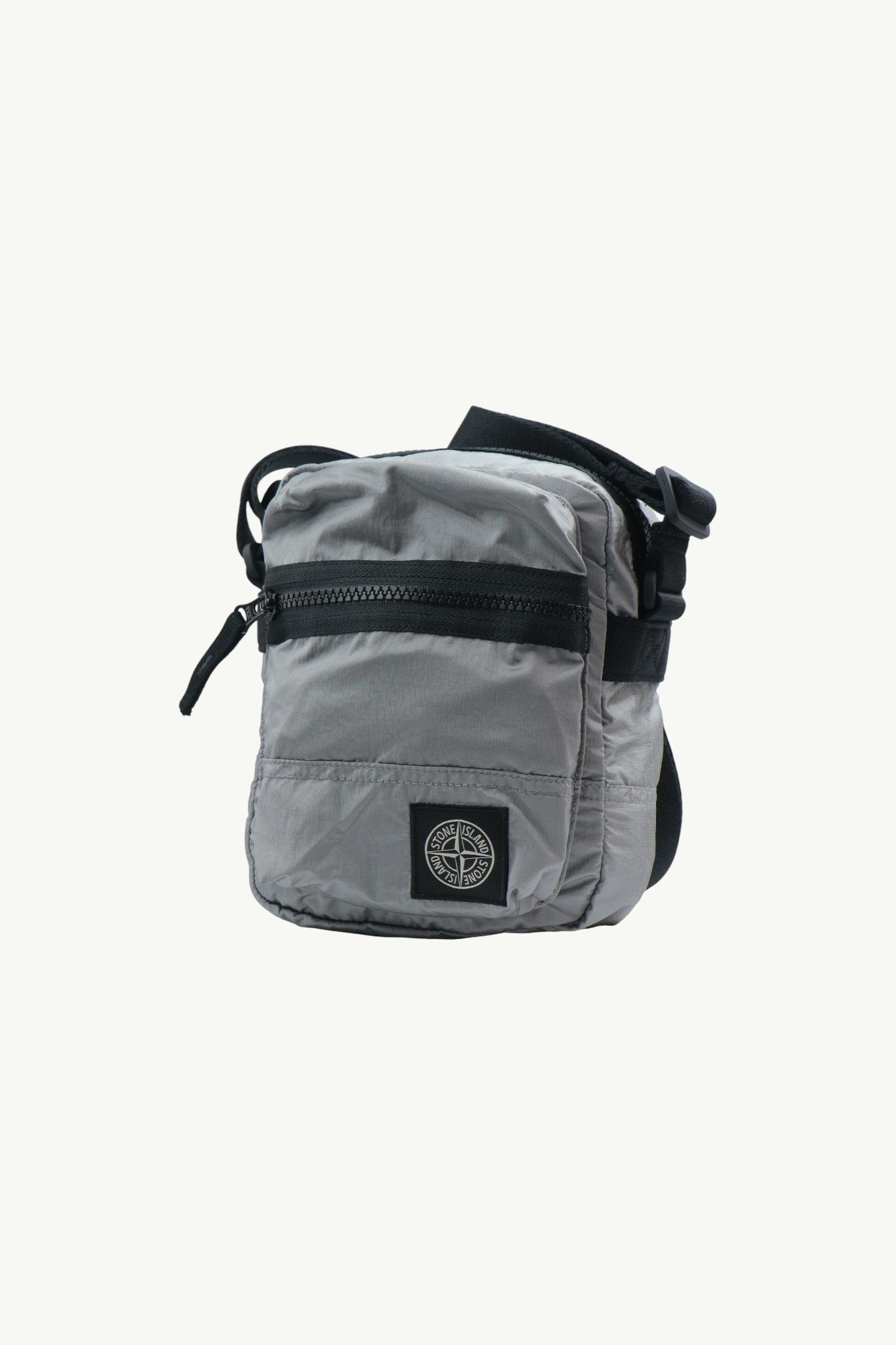 stone-island-coated-nylon-metal-in-econyl-pearl-grey-l1s159200015s0251v0061-2 Stone Island Coated Nylon Metal In Econyl® Pearl Grey L1S159200015S0251-V0061