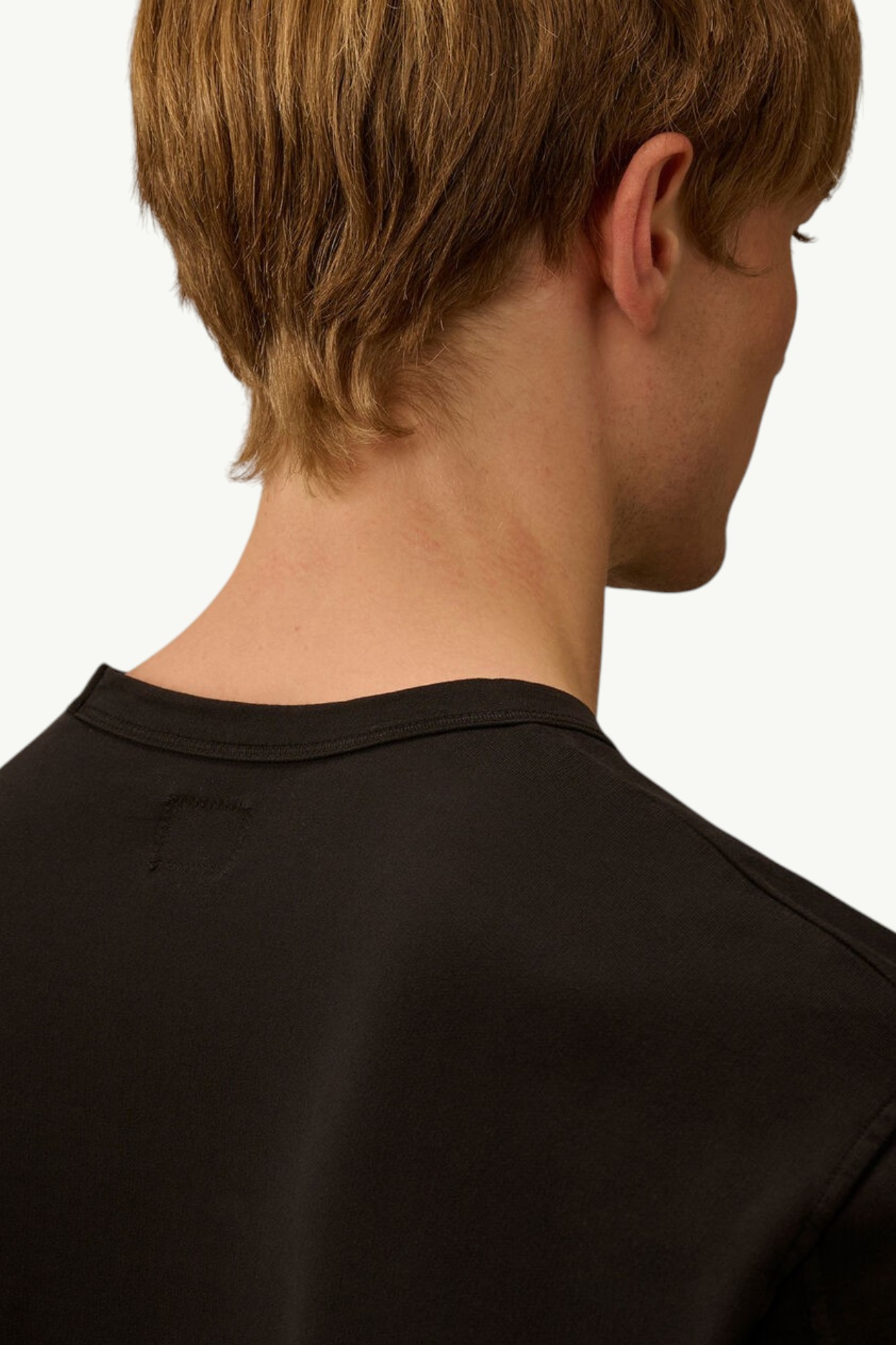 cp-company-light-crewneck-sweatshirt-black-rccmss711a002246g999-4