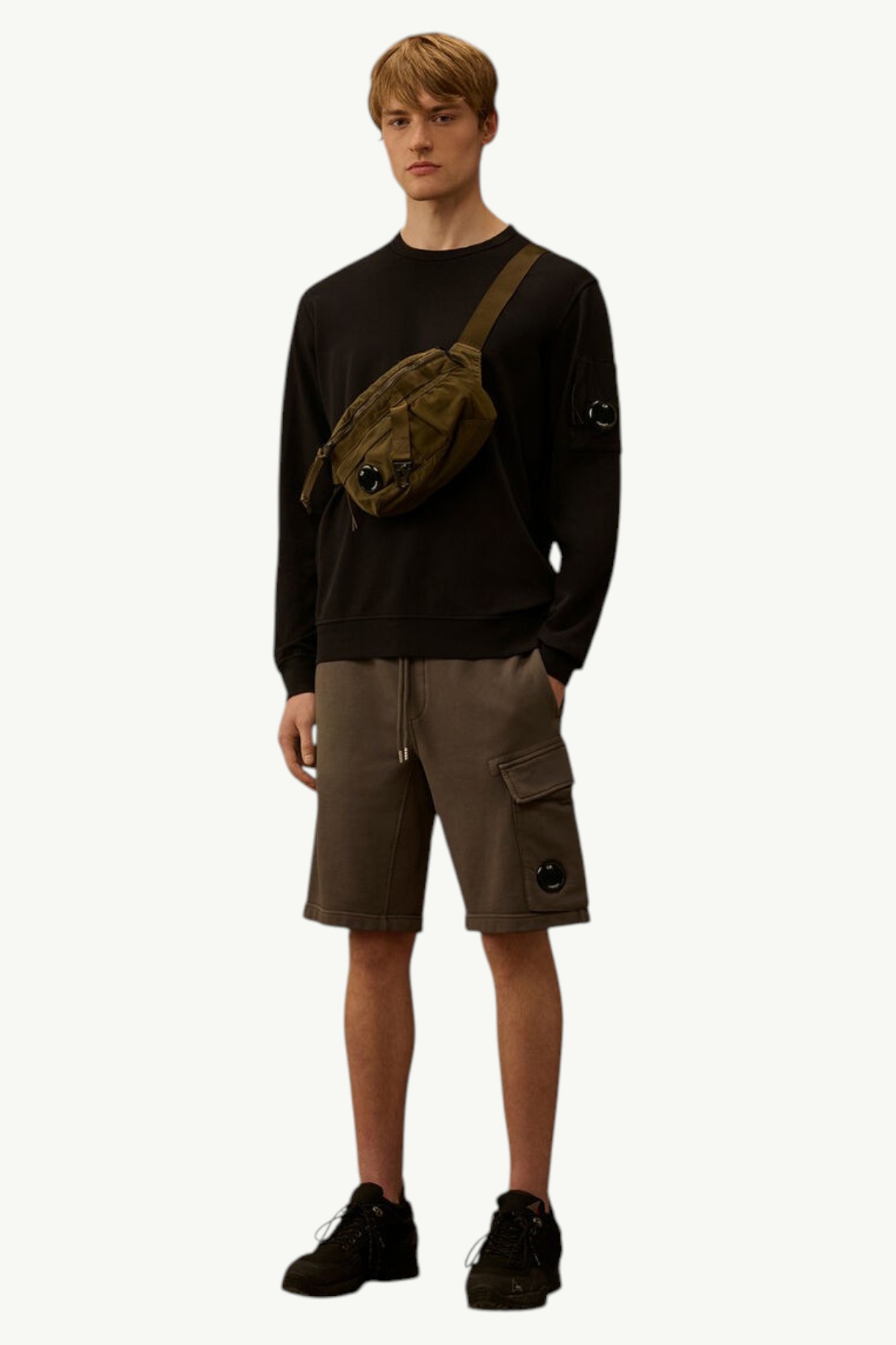 cp-company-light-crewneck-sweatshirt-black-rccmss711a002246g999-5