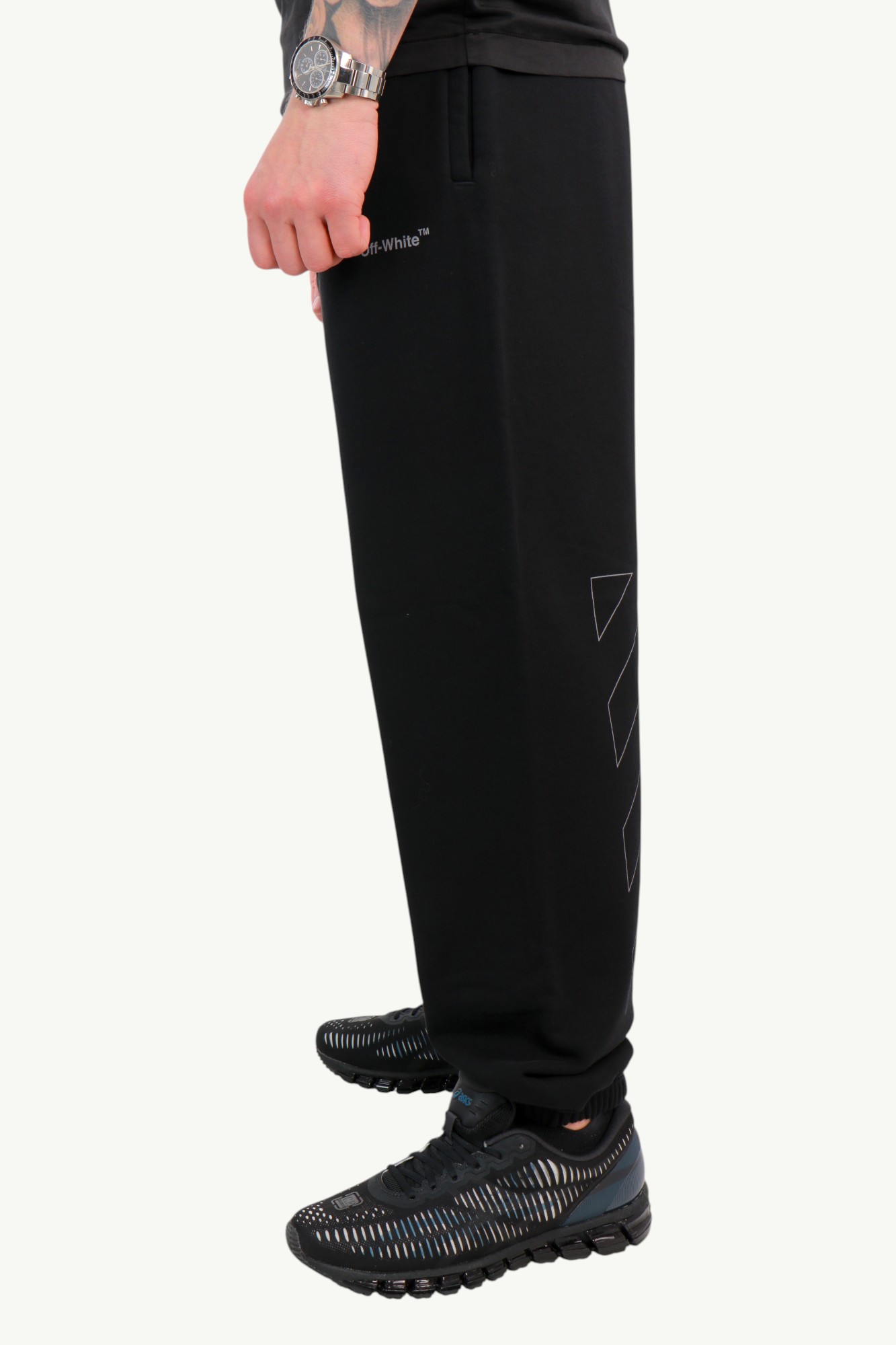 off-white-bookish-diagonal-logo-sweatpants-black-omch029c99fle003-3 Off-White Bookish Diagonal Logo Sweatpants Black OMCH029C99FLE003
