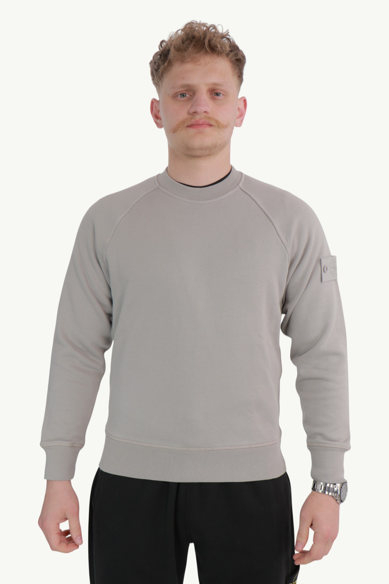 stone-island-heavy-organic-cotton-fleece_s-i-ghost-dust-grey-l1s156100028s0f42v0064-1 Stone Island Heavy Organic Cotton Fleece_S.I. Ghost Dust Grey - L1S156100028-S0F42-V0064