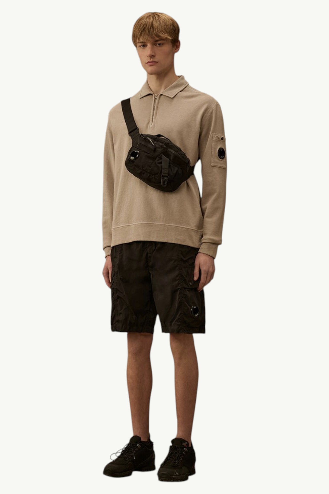 cp-company-chrome-r-lens-boxy-cargo-shorts-black-20cmbe031a005904g999-5 C.P. Company Chrome-R Lens Boxy Cargo Shorts Black - 20CMBE031A-005904G-999
