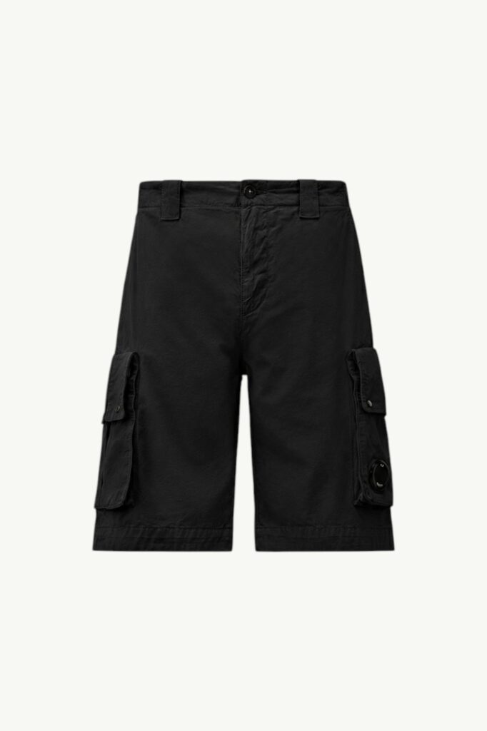 C.P. Company Cotton Gabardine Lens Cargo Shorts Black - 20CMBE245A-110340O-999