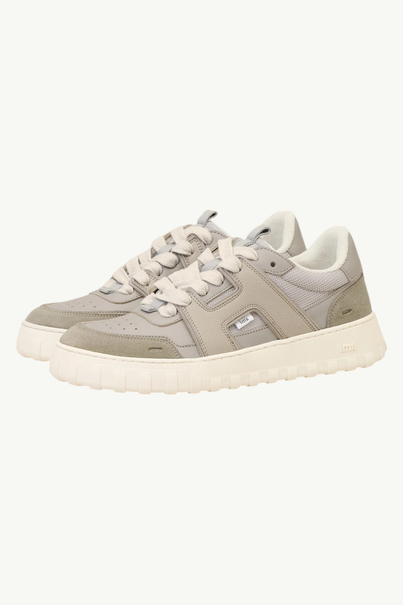 ami-paris-sneakers-a-walk-en-cuir-lisse-carbone-clair-usn504al0126a092-2 AMI Paris Sneakers A-Walk En Cuir Lisse Carbone Clair - USN504-AL0126-A092