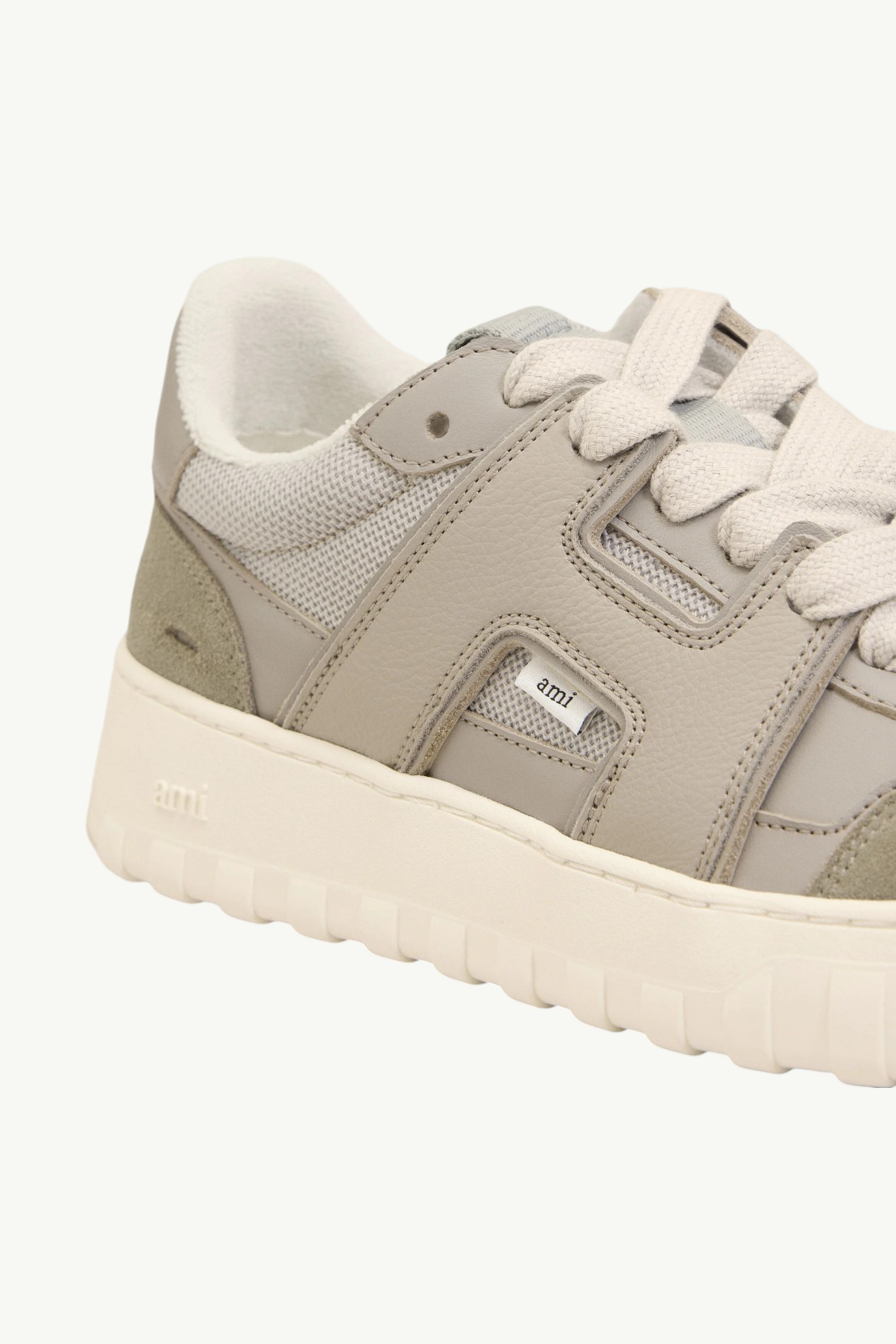 ami-paris-sneakers-a-walk-en-cuir-lisse-carbone-clair-usn504al0126a092-4 AMI Paris Sneakers A-Walk En Cuir Lisse Carbone Clair - USN504-AL0126-A092