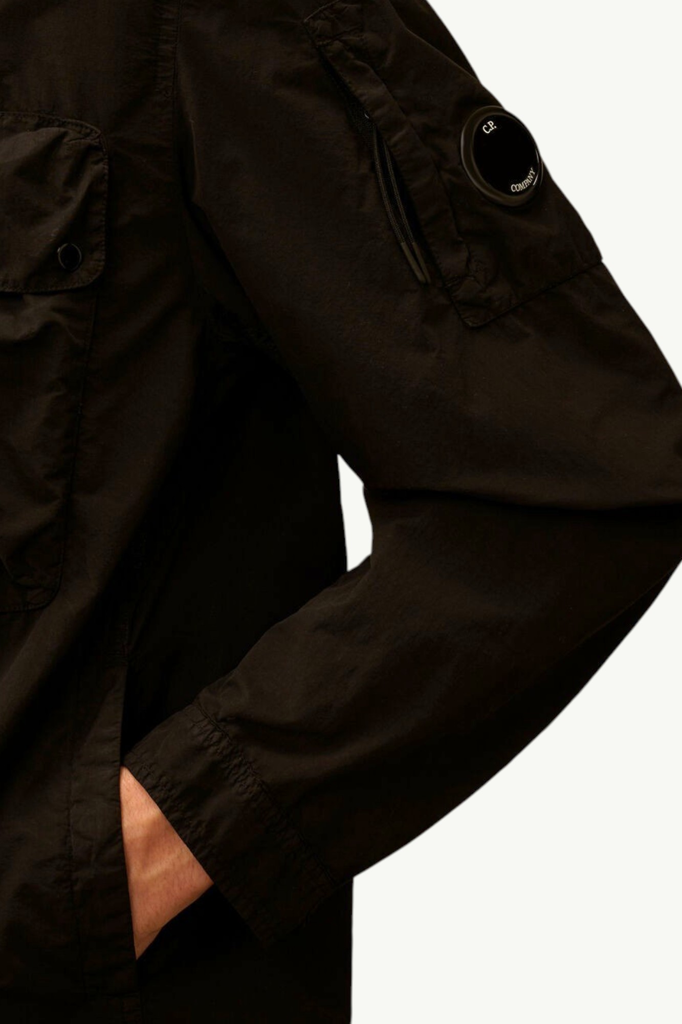 cp-company-flatt-nylon-mixed-goggle-overshirt-black-20cmos017a005991g999-5 C.P. Company Flatt Nylon Mixed Goggle Overshirt Black 20CMOS017A-005991G-999