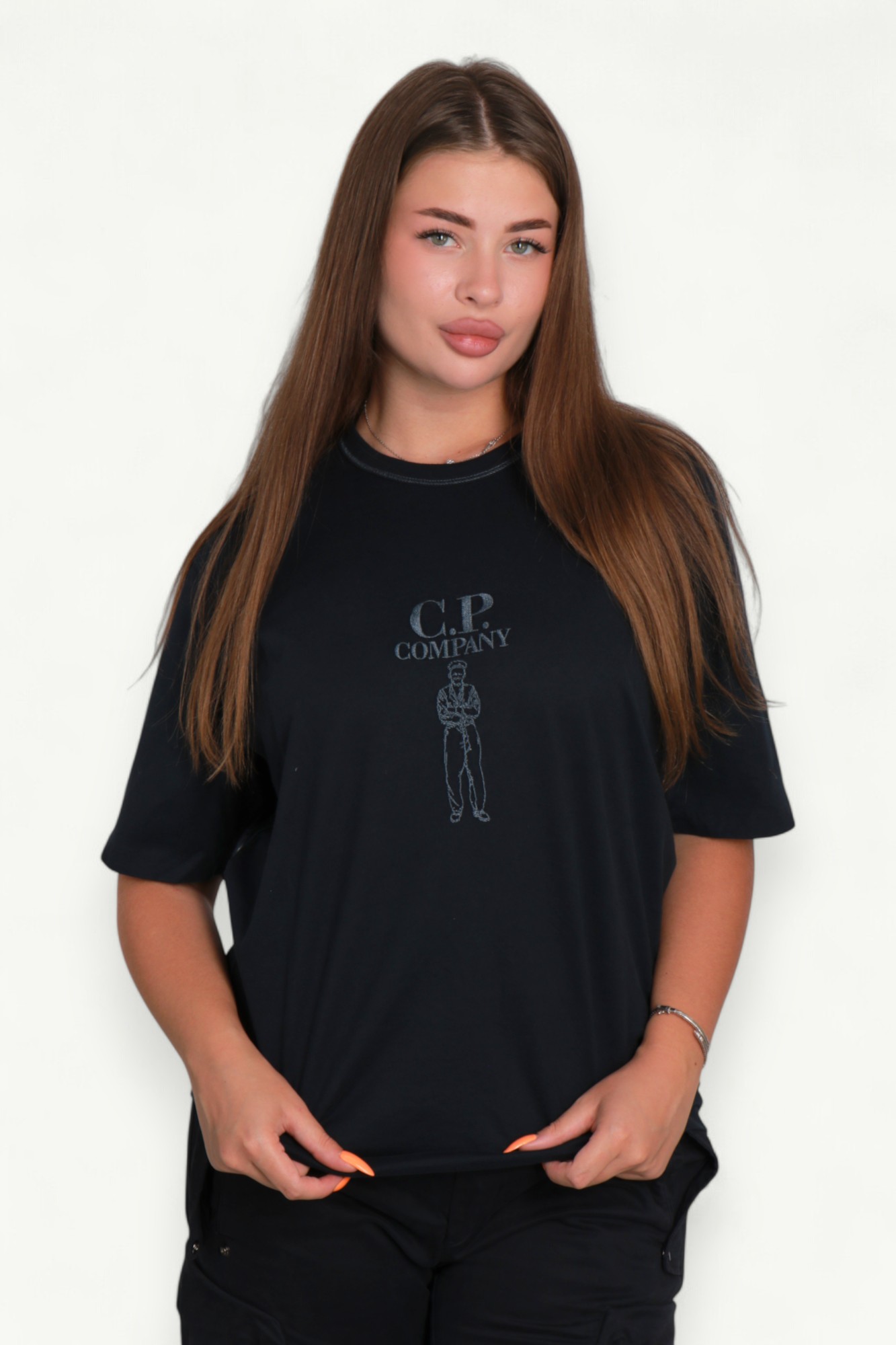 cp-company-mercerized-jersey-30-2-twisted-short-sleeve-logo-t-shirt-total-eclipse-blue-20cmts120a110580w888-3 (1) C.P. Company Mercerized Jersey 30/2 Twisted Short Sleeve Logo T-Shirt Total Eclipse – Blue 20CMTS120A-110580W-888