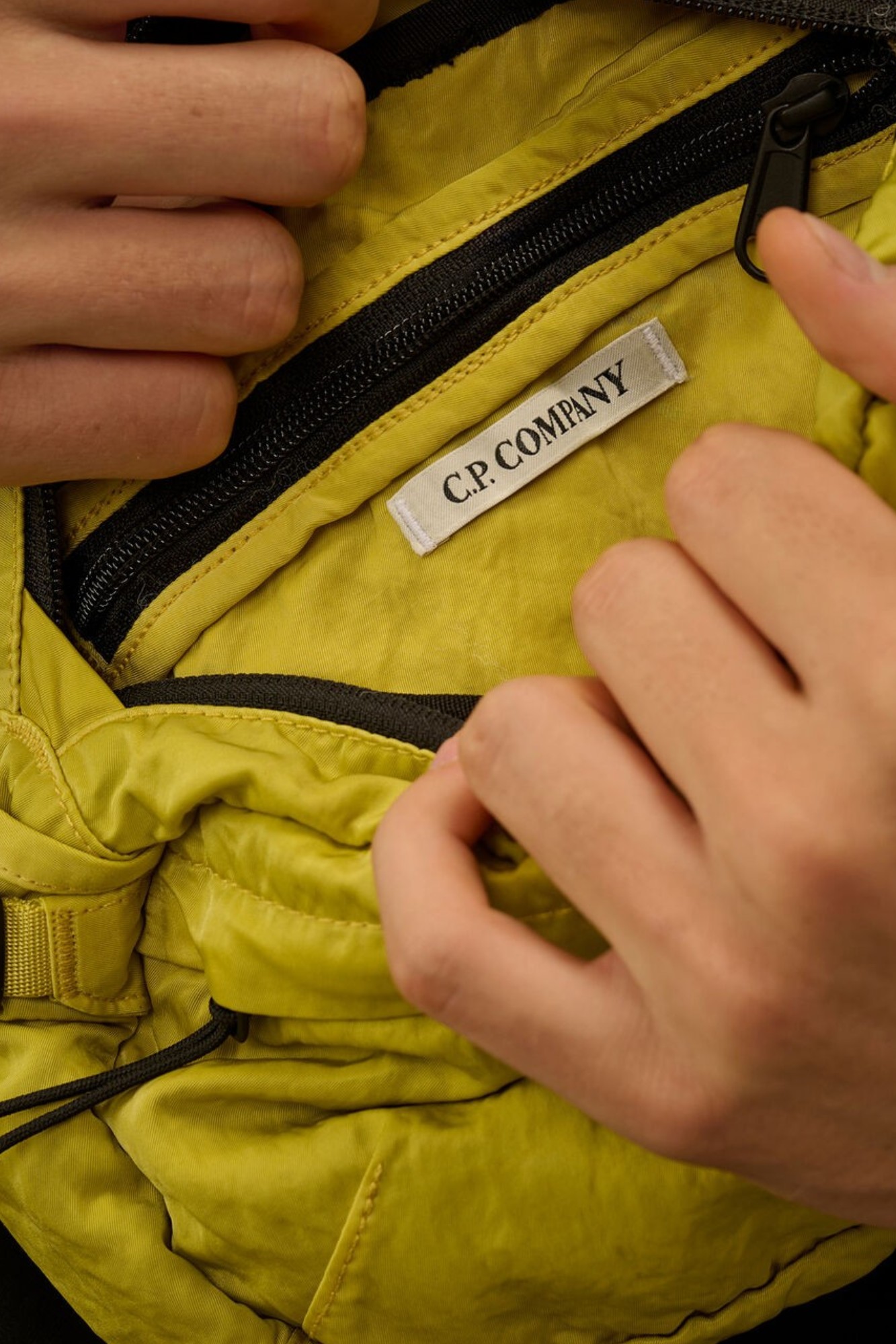 cp-company-nylon-b-waistbag-antique-moss-yellow-20cmac734a005269g246-4 C.P. Company Nylon B Waistbag Antique Moss / Yellow 20CMAC734A-005269G-246