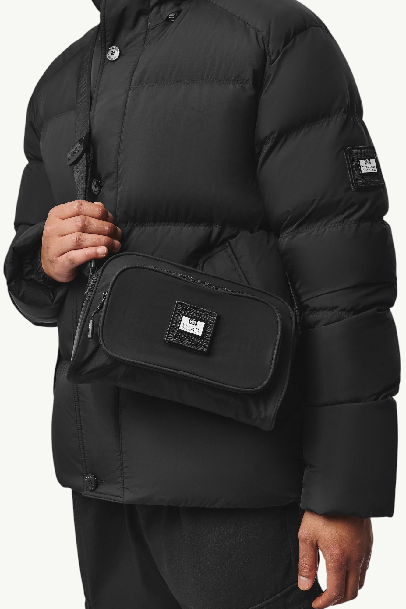 weekend-offender-bira-crossbody-bag-black-2 Weekend Offender Bira Crossbody Bag Black - AC3B12-BLACK
