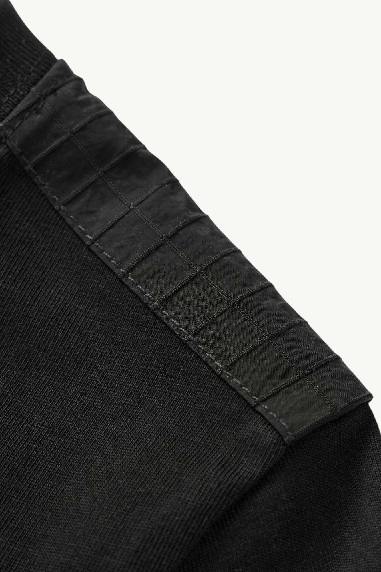 weekend-offender-kids-garcia-t-shirt-black-4 Футболка Weekend Offender Kids Garcia T-Shirt Black - KIDSTS1B08