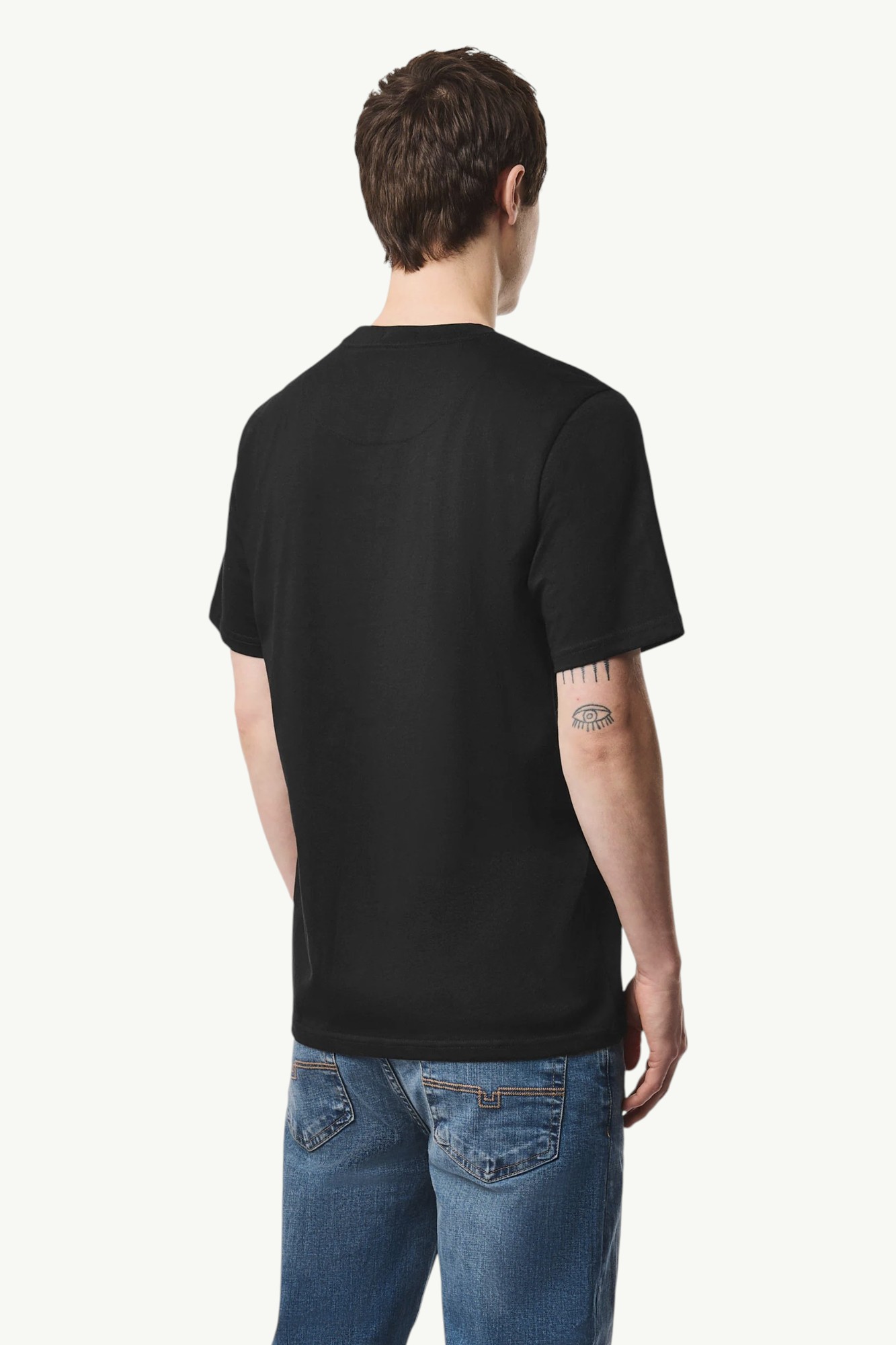 weekend-offender-the-drug-graphic-t-shirt-black-5 Weekend Offender The Drug Graphic T-Shirt Black - PT3B05