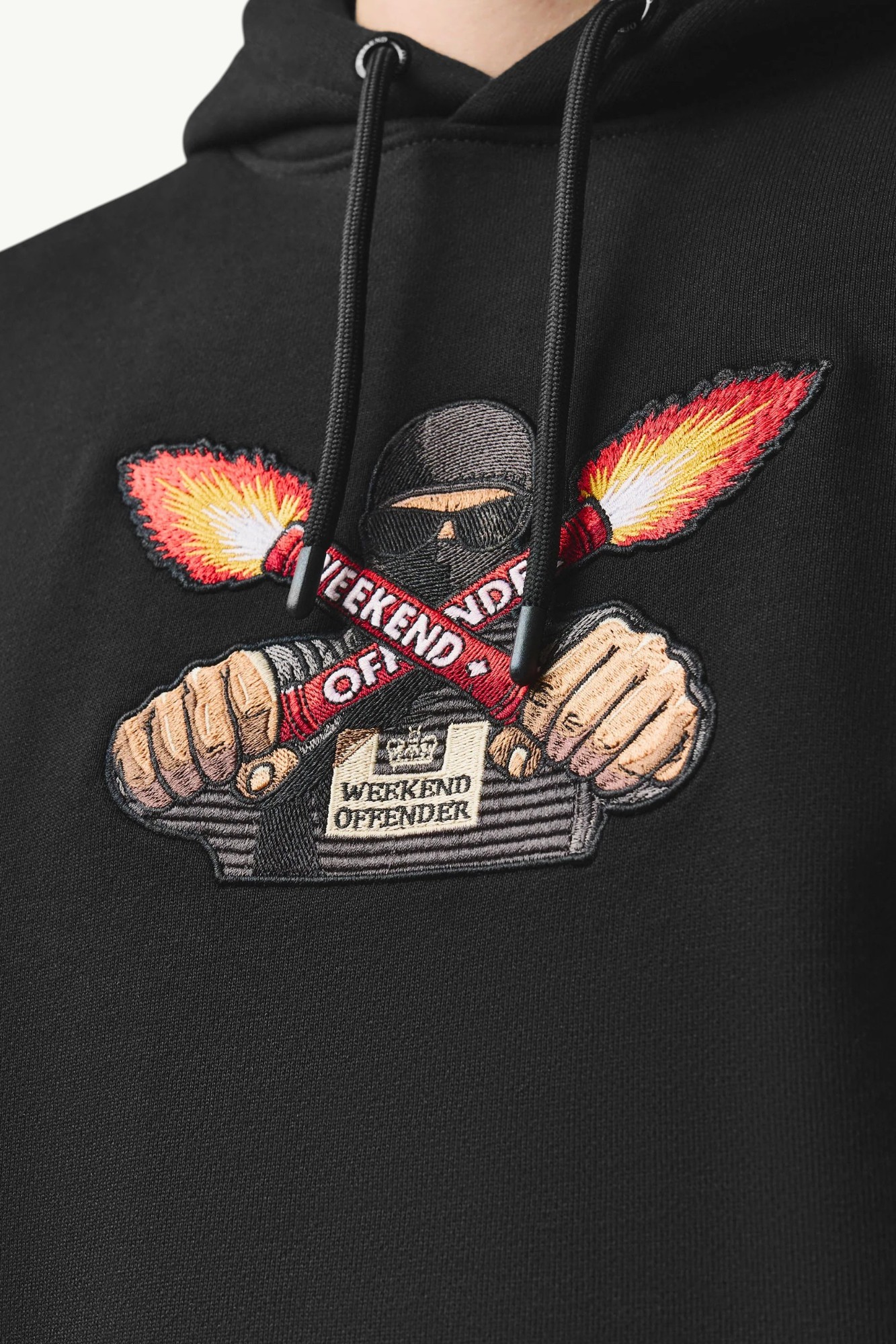 Weekend Offender Fulgar Graphic Hoodie Black - PH3B03-BLACK