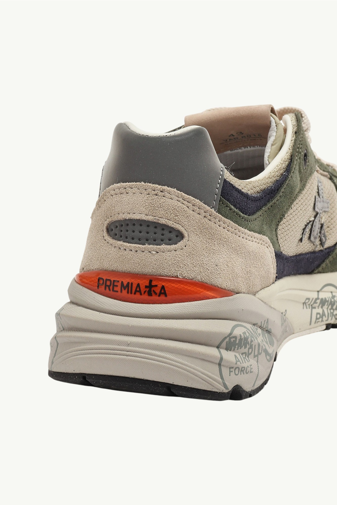Premiata Mase25 8015 Olive - 8015
